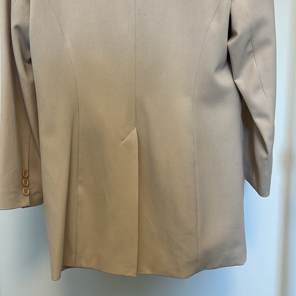 Tyler Blazer - Picture 7 of 11